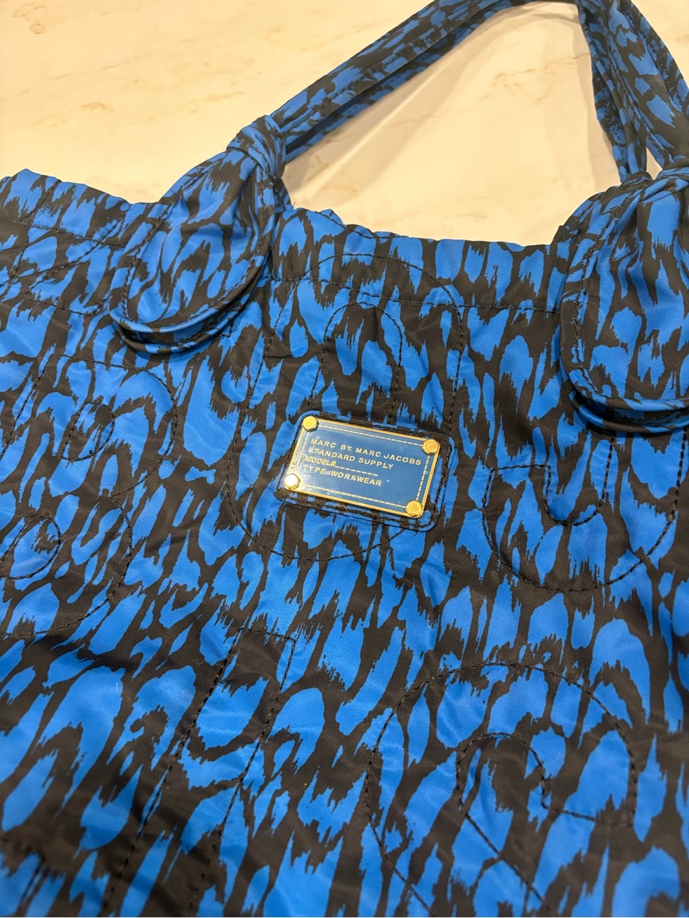 Marc By Marc Jacobs Blue and Black Patterned Tote - Picture 5 of 6